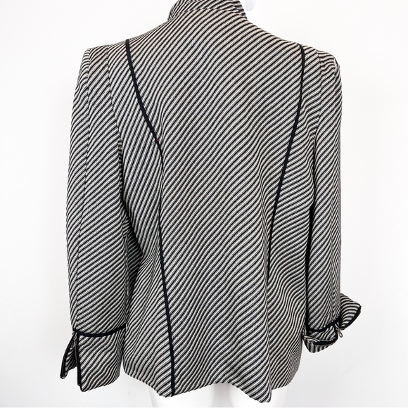 Chico’s Womens Diagonal Jacquard Striped Lise Jacket - Picture 5 of 9